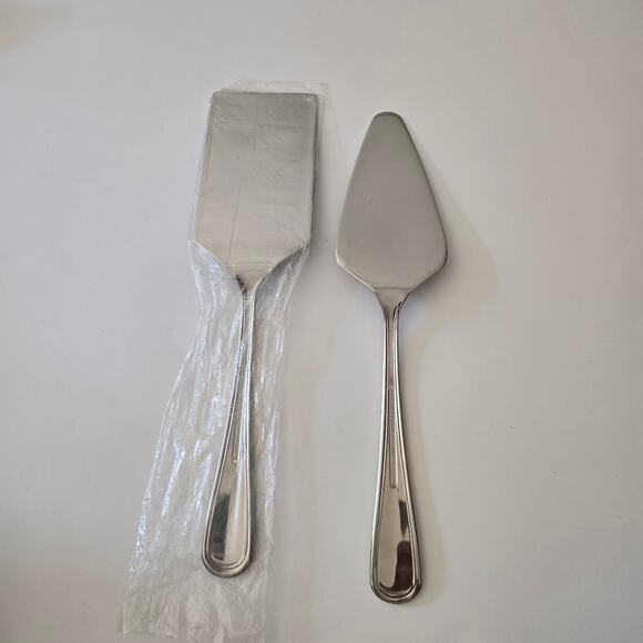 NOS Reed & Barton WOODBURY Server Set Pie Lasagna Stainless Flatware NIP - Picture 4 of 5